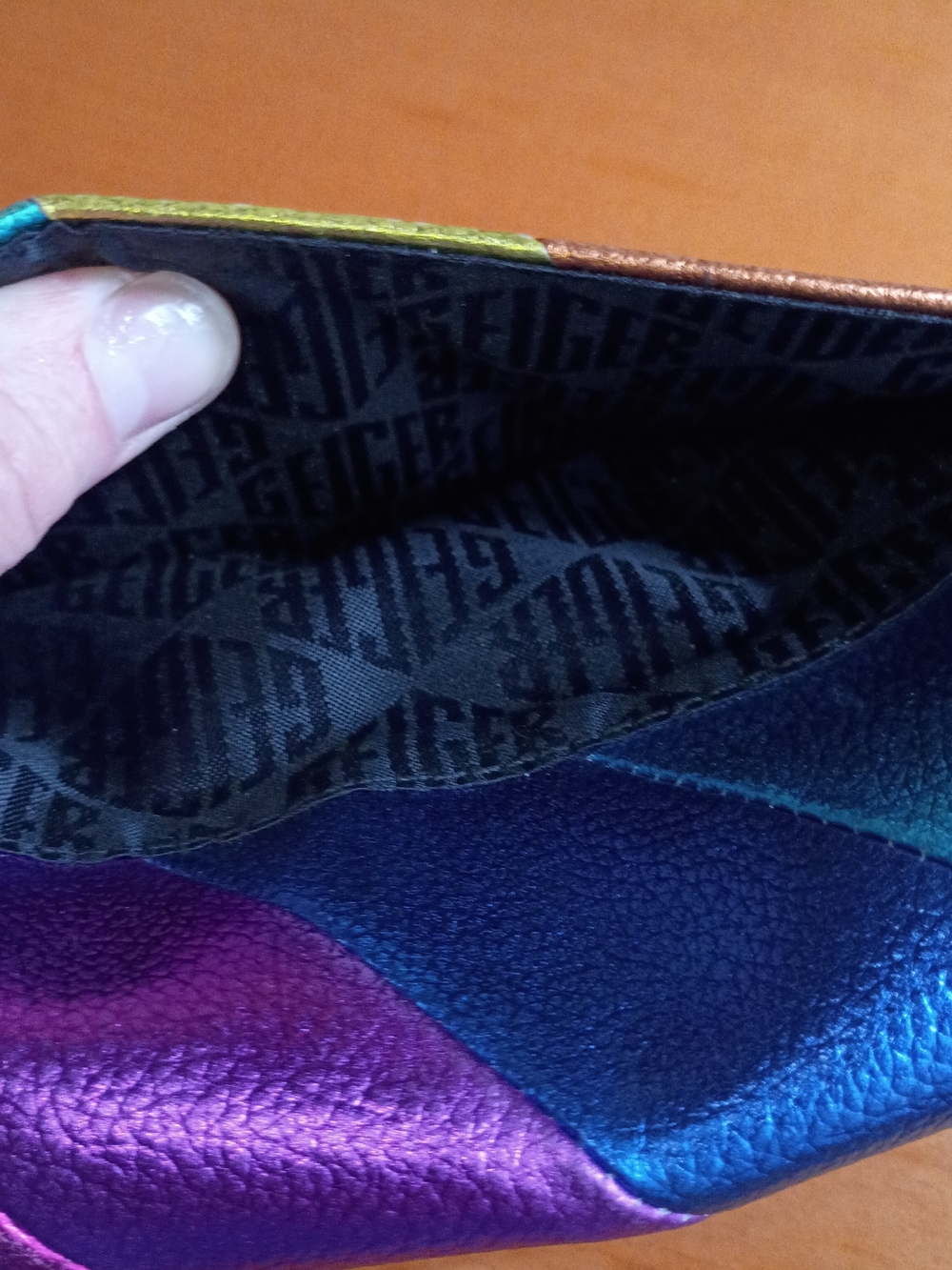 Kurt Geiger London Kensington Metallic Rainbow Stripe Crossbody Bag - Picture 7 of 10